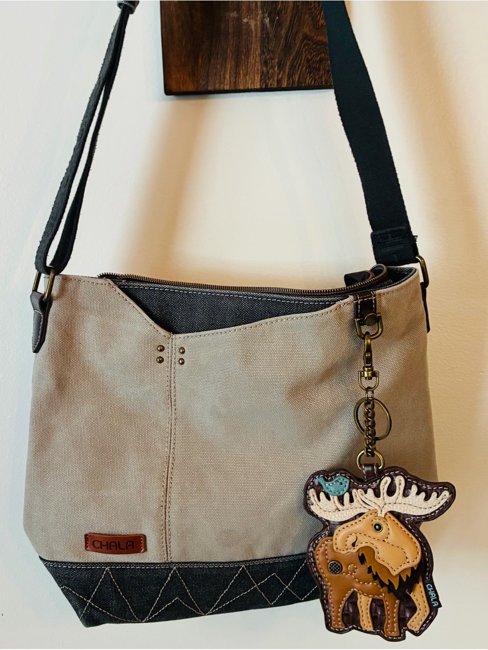 Chala canvas bag in gray. Moose change purse attachment.